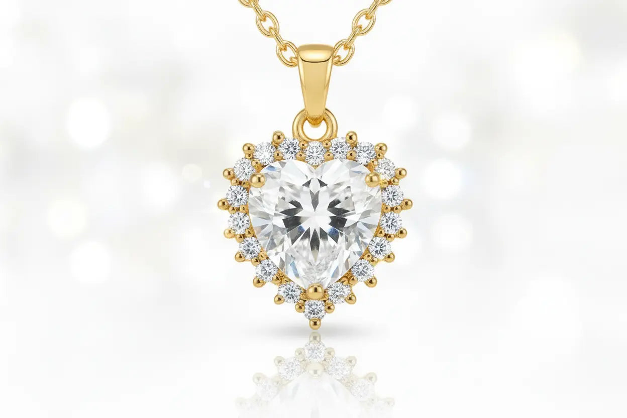 Fall in love necklace aurelia.thegoldenone